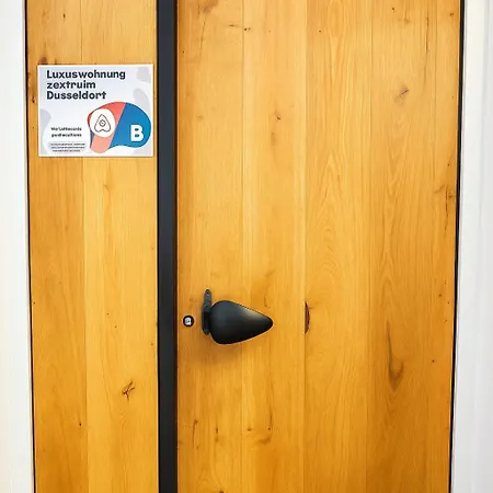 Luxury Center Of Apartman